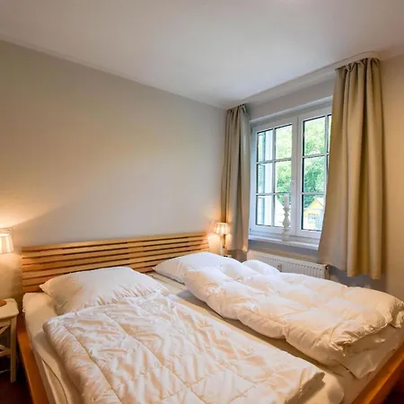 Penthouse Fuer 2 Bis 3 Personen Mit Herrlichen Blick Ueber Ostseebad Lägenhet Binz