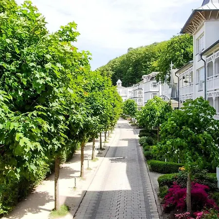 Penthouse Fuer 2 Bis 3 Personen Mit Herrlichen Blick Ueber Ostseebad Lägenhet